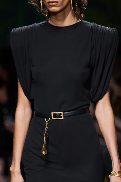 Look 29